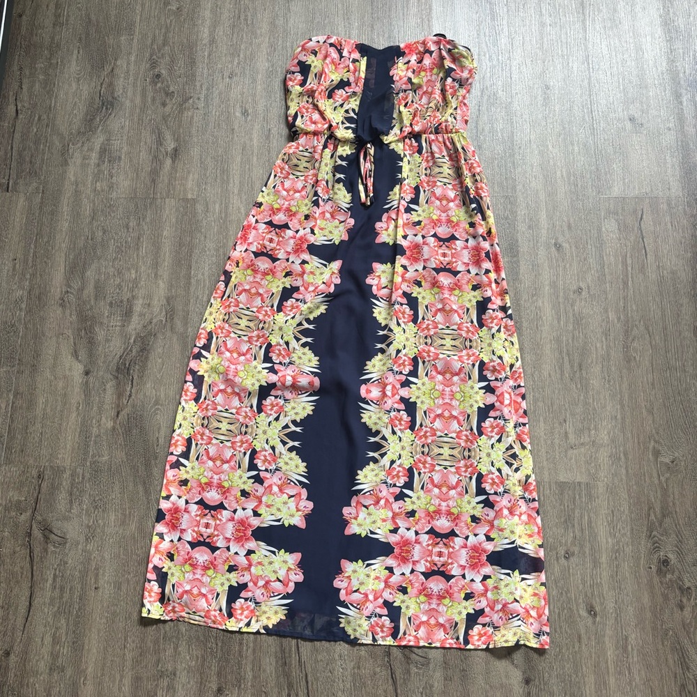 EUC floral strapless maxi dress